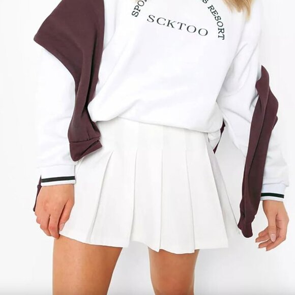 New SCKTOO Size Small S White‎ Pleated Mini Tennis Skirt with Shorts Lining - Picture 2 of 5